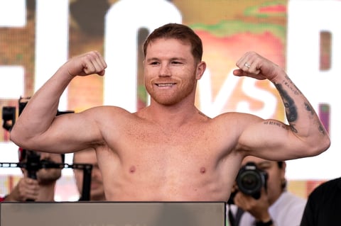 Las Vegas (United States), 06/05/2022.- Saul 'Canelo' Alvarez of Mexico attends his weigh-in prior to his WBA light heavyweight championship title fight against Dmitry Bivol of Russia in Las Vegas, Nevada, 06 May 2022. The WBA light heavyweight championship title fight opposing Saul 'Canelo' Alvarez of Mexico and Dmitry Bivol of Russia is scheduled on 07 May 2022, at the T-Mobile Arena in Las Vegas. (Rusia, Estados Unidos) EFE/EPA/ETIENNE LAURENT