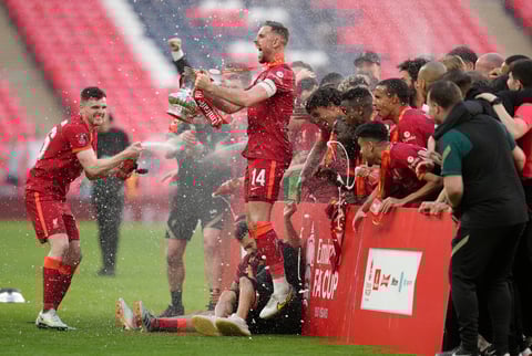 Liverpool gana Copa FA al vencer a Chelsea en penales