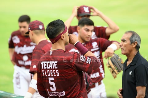 Laguna deja ir el primero de la serie contra Acereros