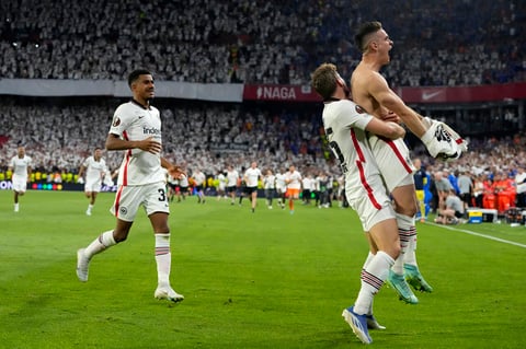 Rafael Santos Borré se convirtió en el jugador del gol decisivo