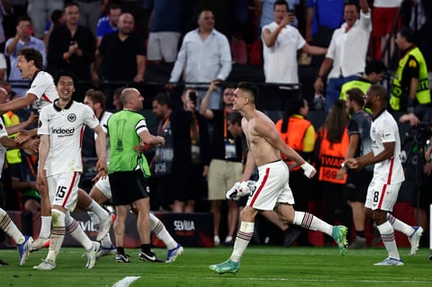 Rafael Santos Borré se convirtió en el jugador del gol decisivo