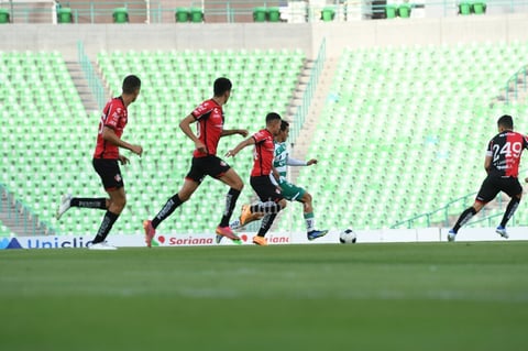 Partido de ida de la gran final sub 18 de la liga bbva mx santos vs atlas