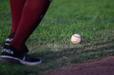 Acereros barre la serie ante Algodoneros