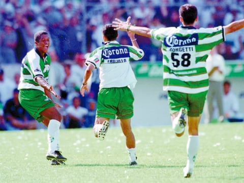 Guerreros celebran el día más albiverde del año