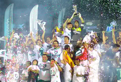 Guerreros celebran el día más albiverde del año