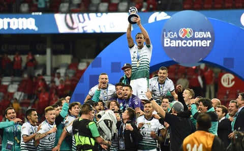 Guerreros celebran el día más albiverde del año