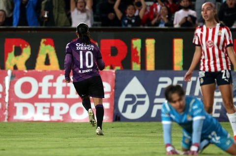Chivas remonta y golea al Pachuca en final de ida de Liga MX Femenil