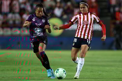 Chivas remonta y golea al Pachuca en final de ida de Liga MX Femenil