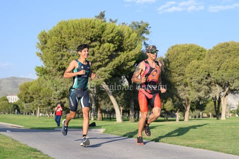 Campestre Torreón - domingo 26 de junio de 2022 08:19h

Triatlón Campestre Torreón 2022

Triatlón infantil sprint relevos duatlón, Club Campestre Torreón

Natación, ciclismo, carrera, bicicleta
DEP Triatlón, Campestre Torreón
triatlón
Deportes, Triatlón. Campestre Torreón - Torreón, Coahuila