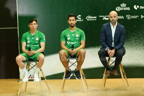 Presentación de refuerzos del santos laguna