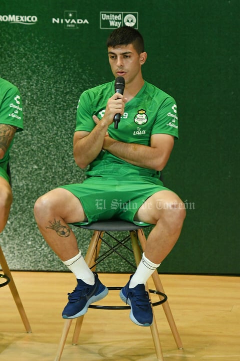 Presentación de refuerzos del santos laguna
