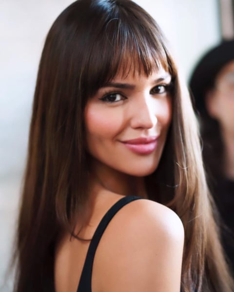 Eiza González impacta en su paso por la Semana de la Moda en París