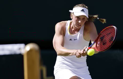 Elena Rybakina logra histórico triunfo en Wimbledon