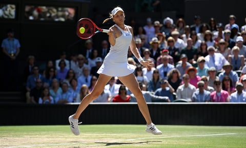 Elena Rybakina logra histórico triunfo en Wimbledon
