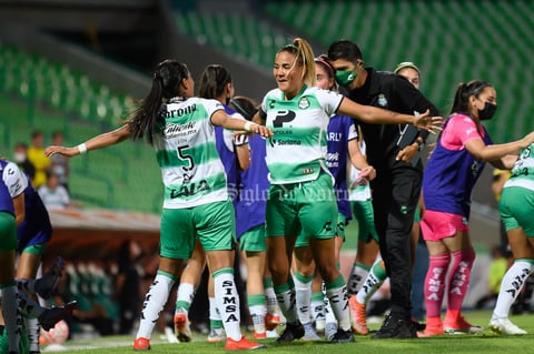 Al ponerse en marcha el circuito rosa del futbol mexicano
