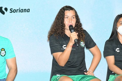 Presentación de refuerzos del Santos Laguna Femenil