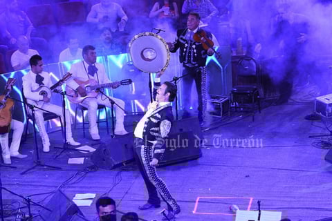 Pablo Montero en el Palenque Vicente Fernández