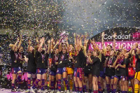 U.S. Soccer WNT vence a Canadá en final de CONCACAF