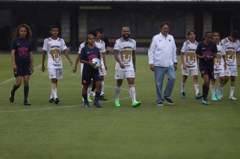 El futbolista compartió sus primeras palabras como elemento del club universitario