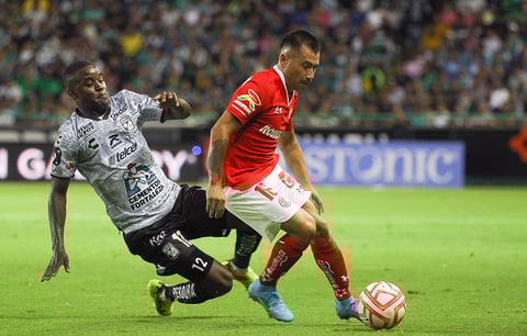 Diablos derrotan a León en la J5