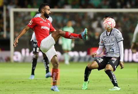 Diablos derrotan a León en la J5