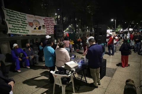 Desde CDMX, López Obrador encabeza marcha por cuatro años de gobierno