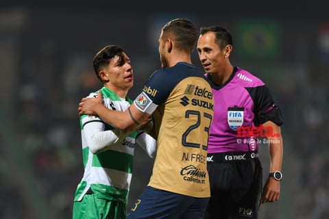 Santos Laguna vs Pumas UNAM