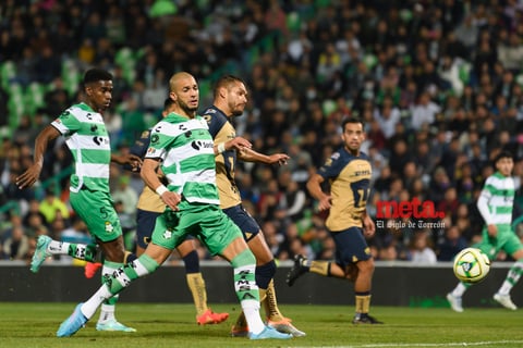 , Santos Laguna vs Pumas UNAM