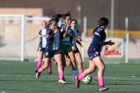 Yessenia Novella, Ximena Peña