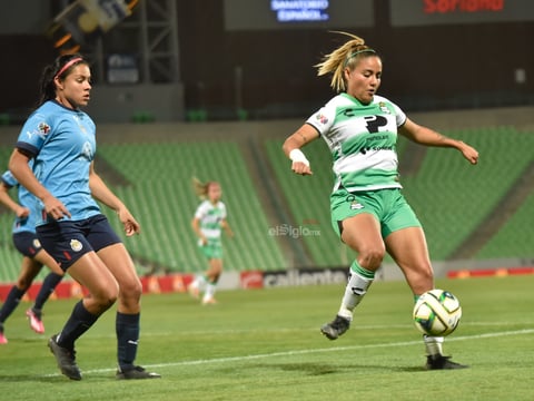 Derrota Chivas a las Guerreras en el Corona