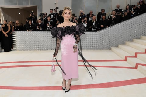 Met Gala 2023 hace homenaje al diseñador Karl Lagerfeld