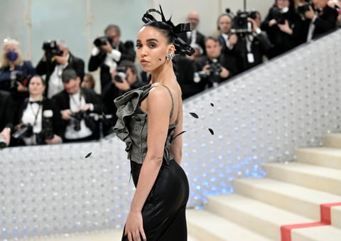 Met Gala 2023 hace homenaje al diseñador Karl Lagerfeld