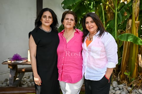 Ana, Emma y Cristina.