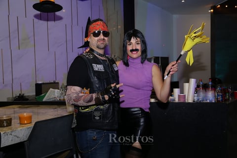 -Alfred y Denisse.