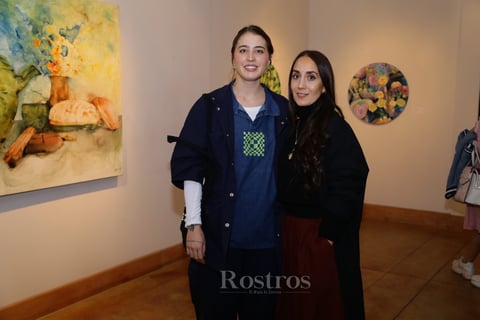 - Daniela y Tete Zarzar.