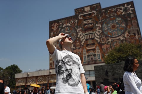Así se vivió el Eclipse Total Solar en diferentes partes del mundo