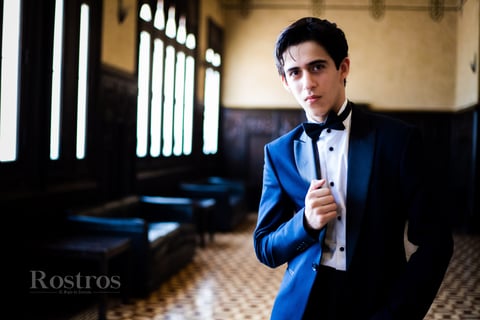 Raúl Salazar, juventud al piano