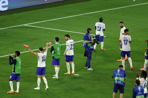 Con autogol, Francia gana a los austriacos en la Euro 2024