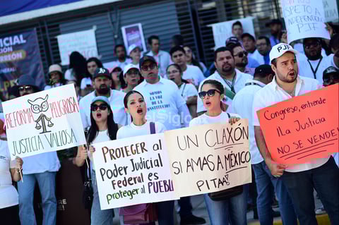 Siguen protestas por reforma judicial en Torreón, llevan bloqueo a Colón y Escobedo