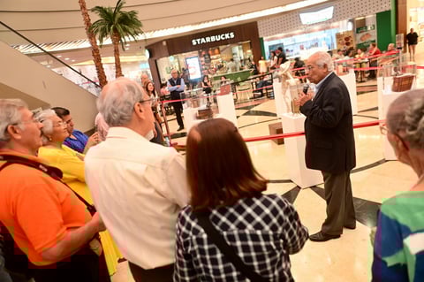 Inauguran muestra de ediciones antiguas del Quijote en Torreón