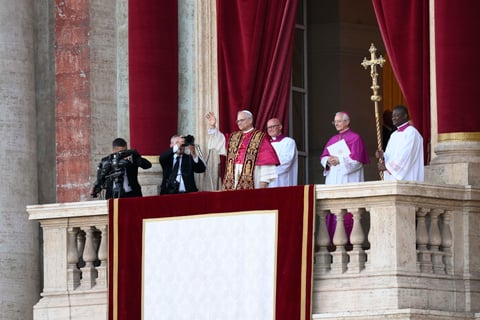 Cardenal Robert Prevost de Estados Unidos, elegido papa León XIV