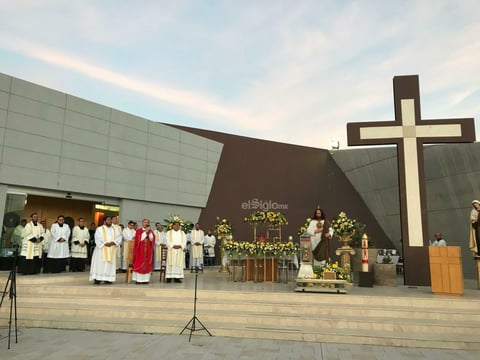 Laguneros reciben las reliquias de San Judas Tadeo en el TSM
