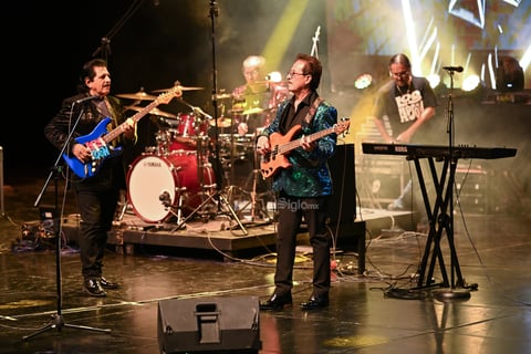 Los Apson hacen vivir a los laguneros una noche de rock and roll
