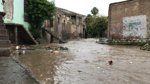 Intensa tormenta dejó 37.5 milímetros de lluvia en tan solo una hora y media