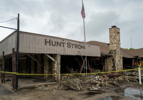 Fuertes lluvias dejan decenas de desaparecidos y muertos en Texas