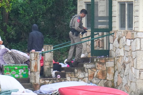 Fuertes lluvias dejan decenas de desaparecidos y muertos en Texas