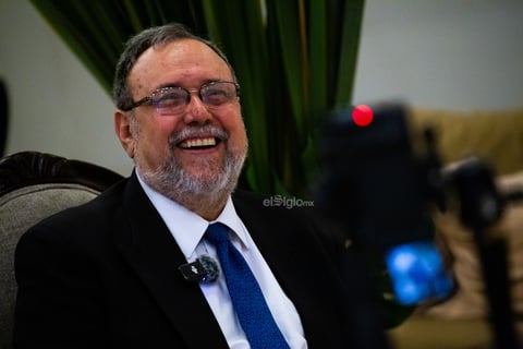 Doctor Mauricio Beuchot reflexiona sobre derechos humanos con conferencia