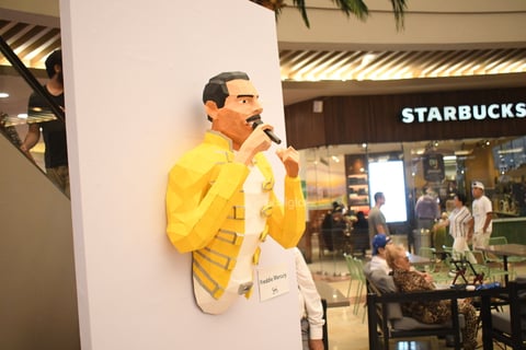 'El poliverso de Alex Daniel', piezas de un artista lerdense hechas en cartonería