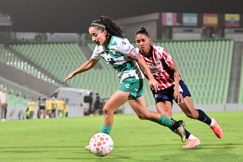 Extra, Extra... Ganan las Guerreras a Chivas en el Estadio Corona