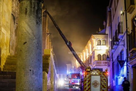 Mezquita de Córdoba se incendia por tercera ocasión en su milenaria historia